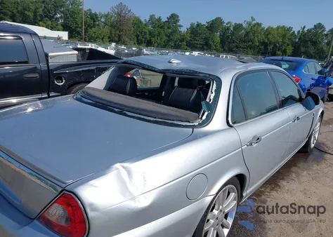 2008 Jaguar Xj Xj8 L from USA, damaged, VIN SAJWA79B78SH21215